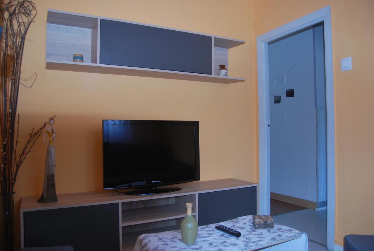 Apartamento A Cascada Cee Exterior foto